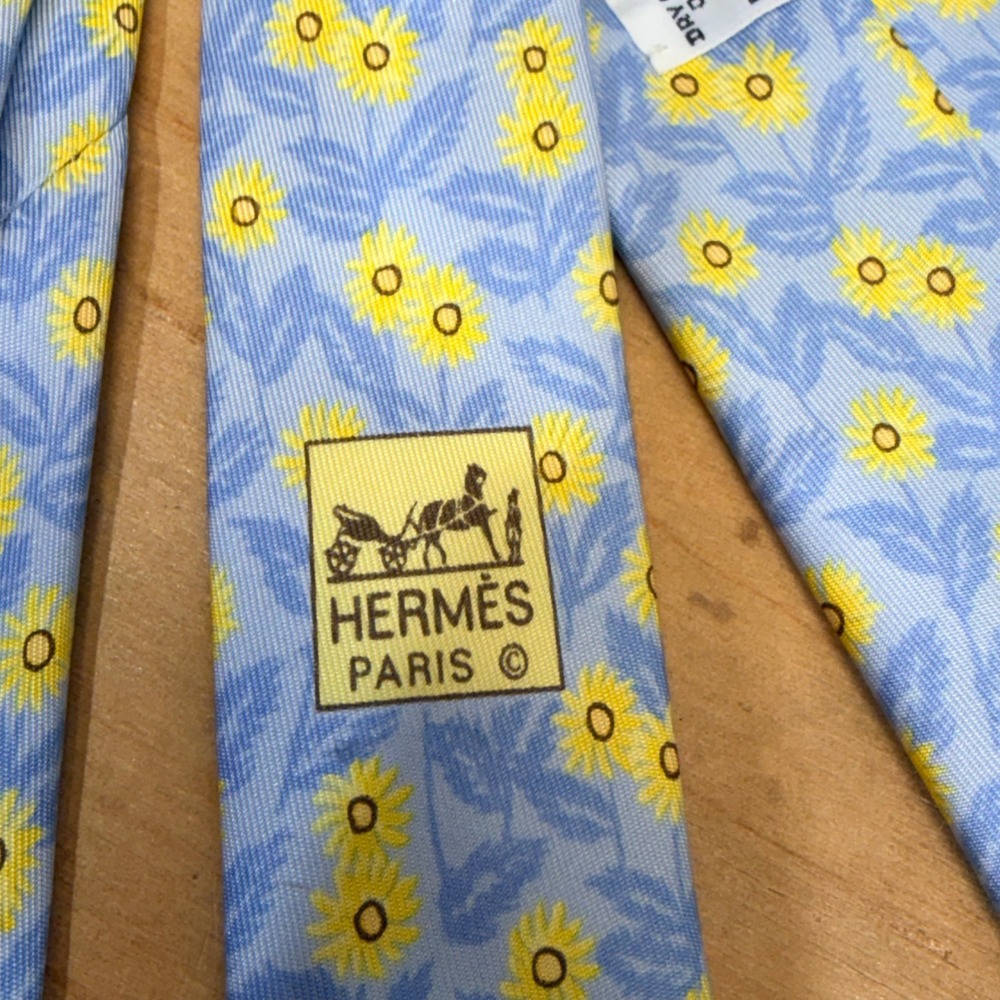Hermes Silk Tie One Size Blue Excellent Sunflower Floral Pattern Luxury France - Picture 6 of 7